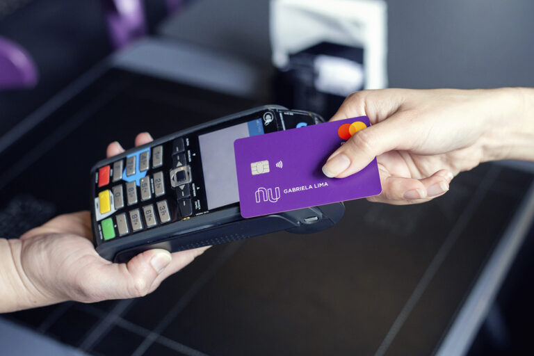 Cartão de crédito Nubank sem anuidade – Tudo que você precisa saber!