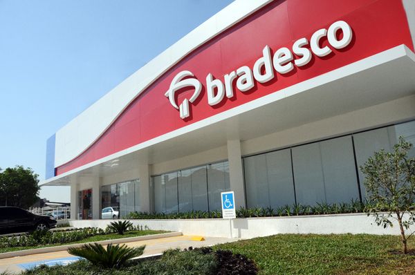 Cartão de crédito consignado Bradesco: Saiba como e por onde solicitar