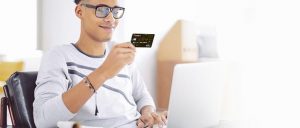 Pagando contas com cartão e controle de gastos