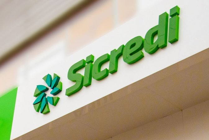 Cartão Sicredi Empresarial: Pagamento por aproximação e outros! 1 media coop filer public 2021 10 21 sicredi fachada