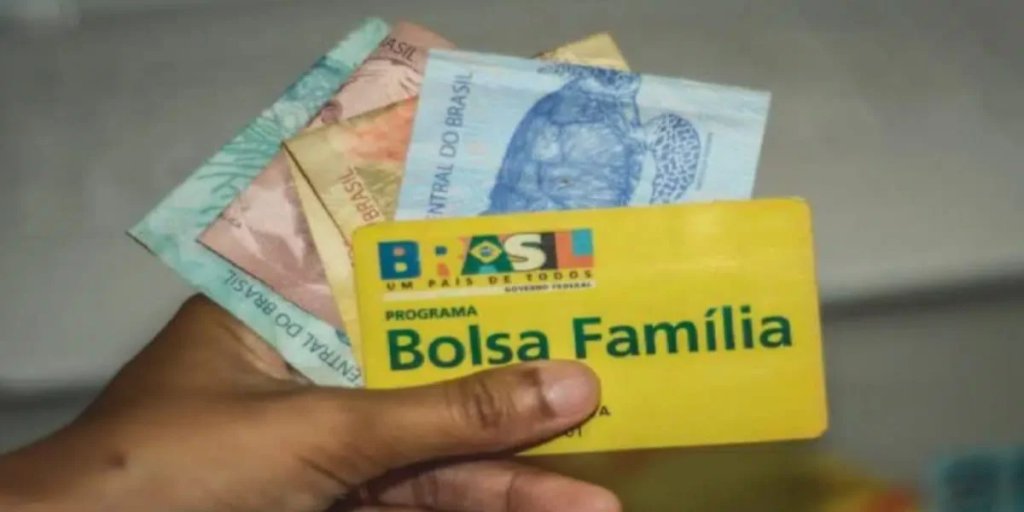 Bloqueio de cadastros irregulares do Bolsa Família 1 bolsa familia internet 2