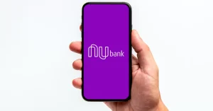 noticiasconcursos.com .br nubank facilita a isencao do cartao de credito ultravioleta nubank 1200 1638799573 1024x536 1