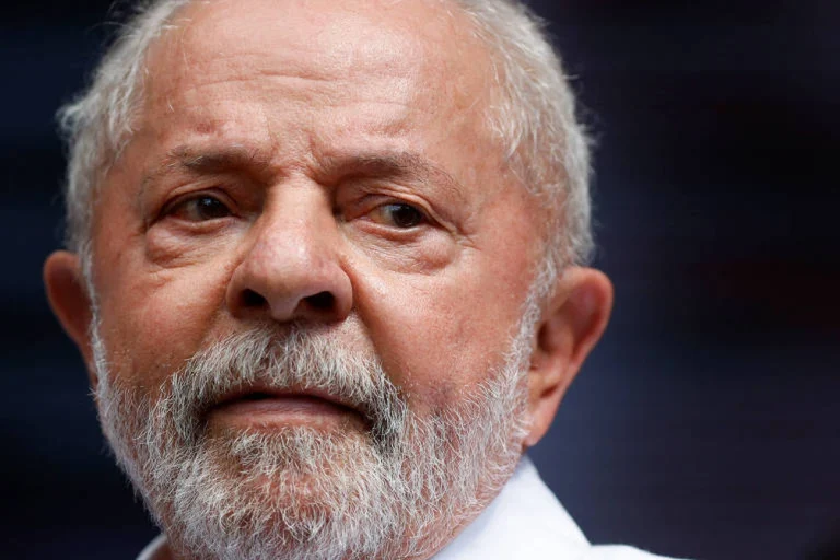 Lula em Risco: Cientista Político Revela 3 Motivos para Derrota em 2026 Hoje