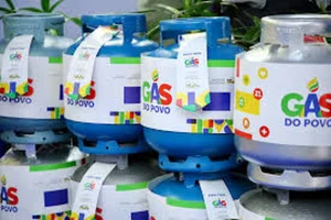 Gás do Povo: 15 milhões de famílias pauta R$ 10 de reajuste