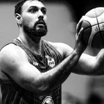 Lula homenageia Oscar Schmidt, maior ídolo do basquete hoje