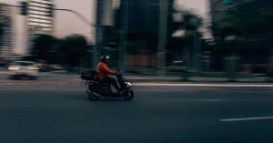 iFood e Keeta enfrentam multas de até R$ 14 milhões por descumprir regras de transparência em São Paulo hoje