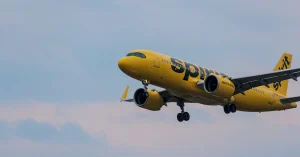 Spirit Airlines encerra operações agora após crise financeira
