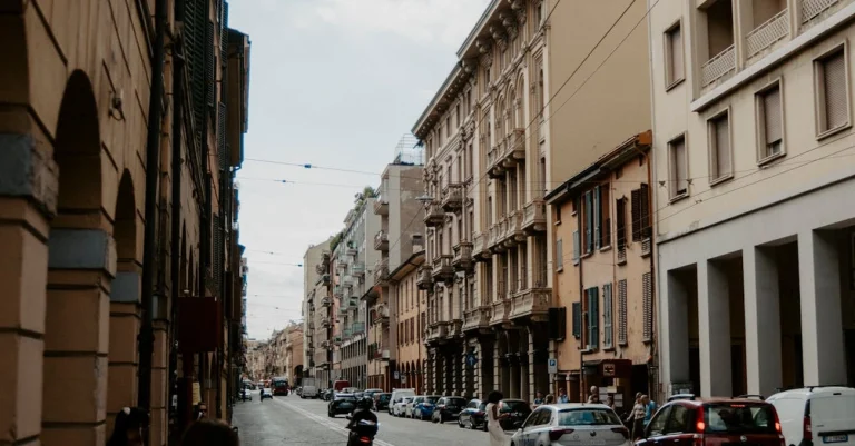 Descubra a Via Emilia agora uma estrada romana de 2200 anos em uso