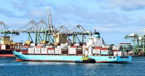 EUA Impõem Tarifas de até 12,5% em 60 Economias por Trabalho Forçado Agora