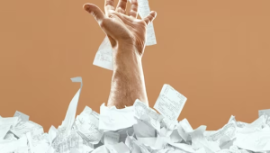 "Infográfico sobre práticas de ecoaventureismo para viagens sustentáveis".